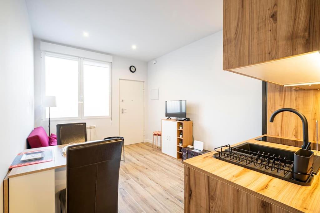 Agradable Apartamento A Pie De Calle-30 Min De Sol Madrid Exterior photo