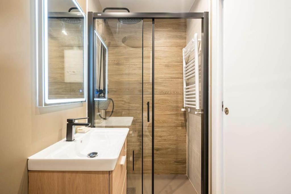 Agradable Apartamento A Pie De Calle-30 Min De Sol Madrid Exterior photo